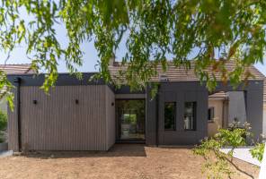 Anais NGANDA - ANGAI ARCHITECTURE